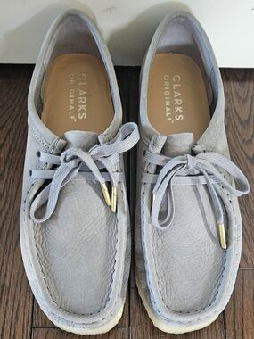 Clarks Originals 
Wallabee shoes - Women's Pale Gray Suede
